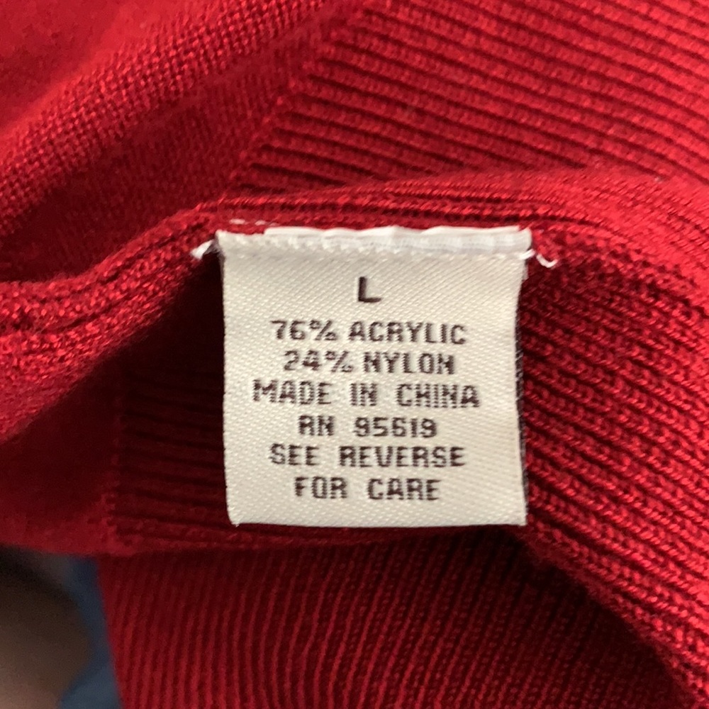 Fever Sweater - Picture 10 of 11